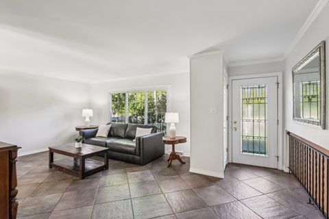 Tiny photo for 28 E 55th Street, Hinsdale, IL 60521 (MLS # 12492806)