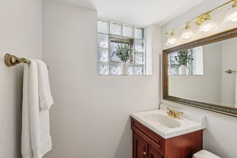 Tiny photo for 28 E 55th Street, Hinsdale, IL 60521 (MLS # 12492806)