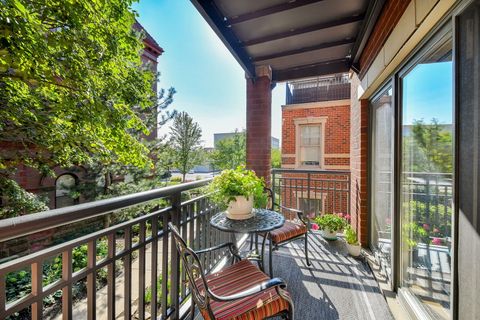 Tiny photo for 255 E Liberty Drive #302, Wheaton, IL 60187 (MLS # 12491033)