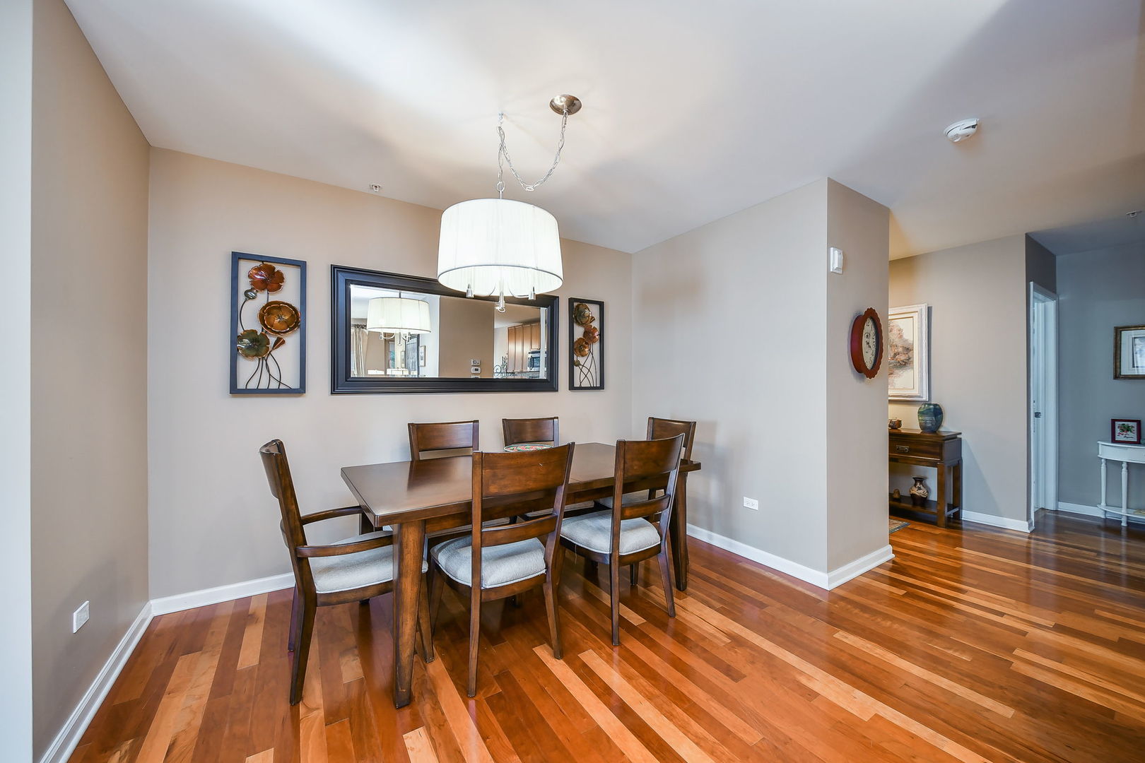 255 E Liberty Drive 302