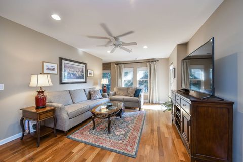 Tiny photo for 255 E Liberty Drive #302, Wheaton, IL 60187 (MLS # 12491033)
