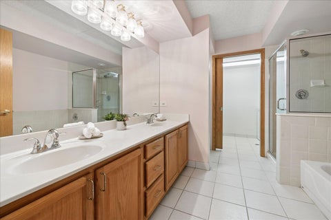 Tiny photo for 10 S Wille Street #301, Mount Prospect, IL 60056 (MLS # 12790285)