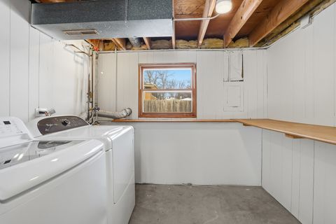 Tiny photo for 920 Gerald Avenue, South Elgin, IL 60177 (MLS # 12551305)