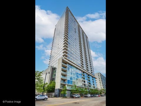 1720 S Michigan Avenue 814 Chicago IL 60616