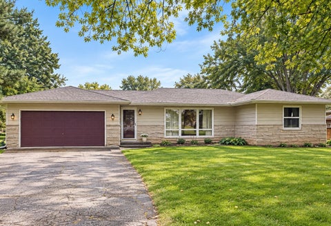 Photo of 3304 Saddle Drive, Joliet, IL 60435 (MLS # 12773616)