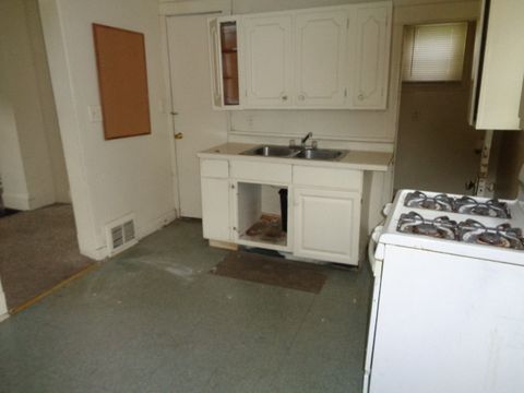 Tiny photo for 444 Forest Avenue, Rockford, IL 61101 (MLS # 12449295)