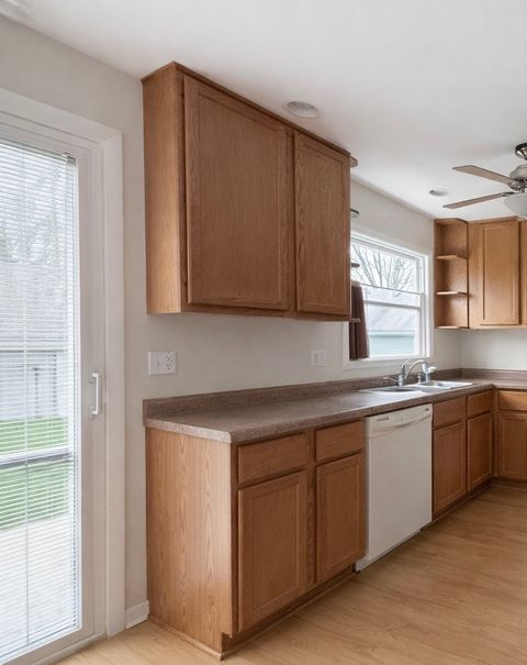 Tiny photo for 3935 Arthur Terrace Court, Markham, IL 60428 (MLS # 12621878)