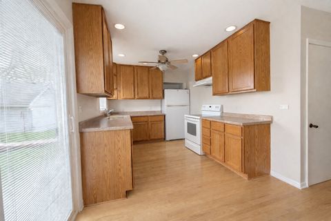 Tiny photo for 3935 Arthur Terrace Court, Markham, IL 60428 (MLS # 12621878)