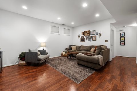 Tiny photo for 3531 N Reta Avenue #1, Chicago, IL 60657 (MLS # 12510590)