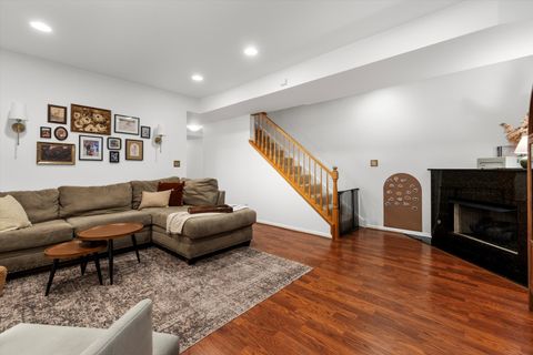Tiny photo for 3531 N Reta Avenue #1, Chicago, IL 60657 (MLS # 12510590)