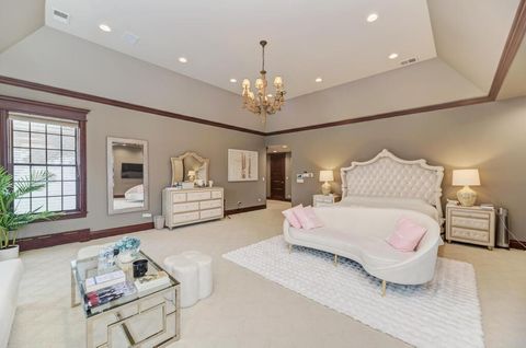 Tiny photo for 1499 Sheridan Road, Highland Park, IL 60035 (MLS # 12553390)