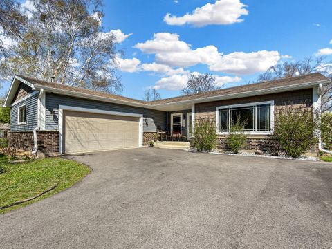 Tiny photo for 211 Waterbury Circle, Lake Villa, IL 60046 (MLS # 12607657)