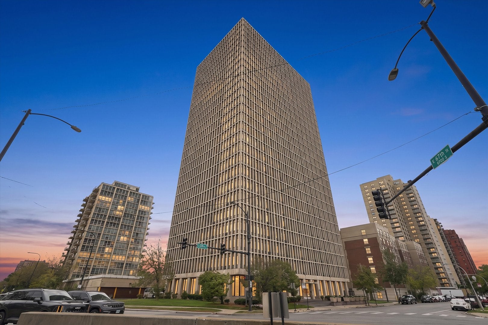 6700 S South Shore Drive 4K