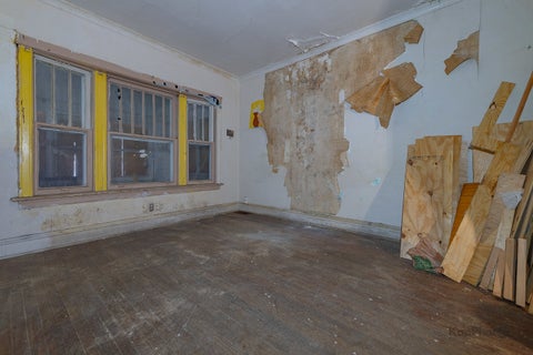 Tiny photo for 7141 S Woodlawn Avenue, Chicago, IL 60619 (MLS # 12700631)