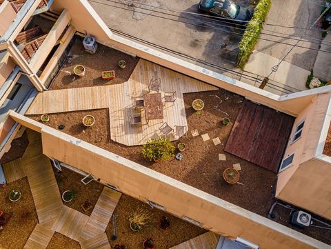 Tiny photo for 6337 Roosevelt Road #309, Berwyn, IL 60402 (MLS # 12547450)