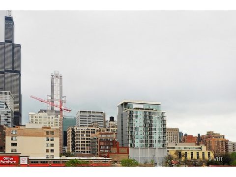 Tiny photo for 770 W Gladys Avenue #304, Chicago, IL 60661 (MLS # 12606568)