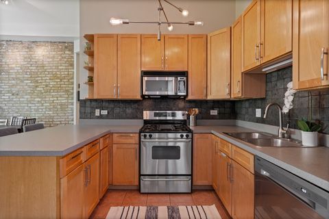 Tiny photo for 2705 N Campbell Avenue #3S, Chicago, IL 60647 (MLS # 12639525)