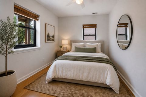 Tiny photo for 2705 N Campbell Avenue #3S, Chicago, IL 60647 (MLS # 12639525)