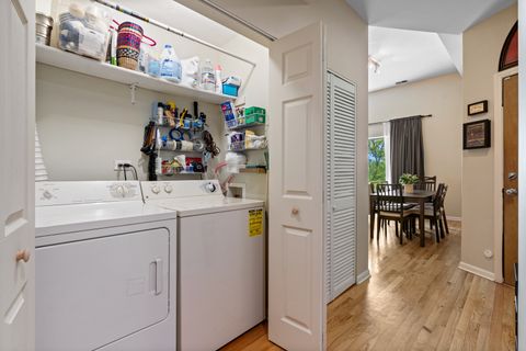 Tiny photo for 2705 N Campbell Avenue #3S, Chicago, IL 60647 (MLS # 12639525)