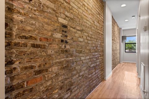 Tiny photo for 2705 N Campbell Avenue #3S, Chicago, IL 60647 (MLS # 12639525)