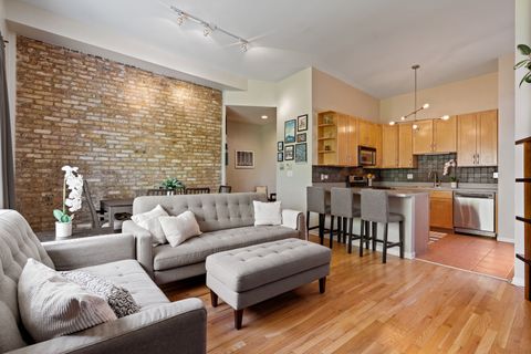 Tiny photo for 2705 N Campbell Avenue #3S, Chicago, IL 60647 (MLS # 12639525)