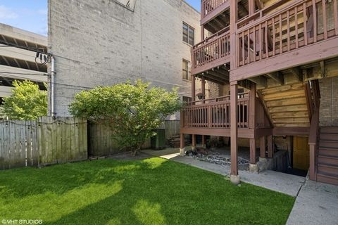 Tiny photo for 2705 N Campbell Avenue #3S, Chicago, IL 60647 (MLS # 12639525)