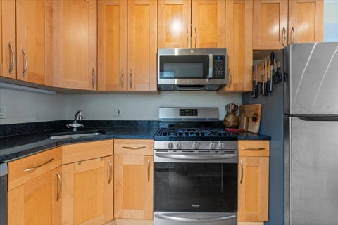 Tiny photo for 926 W Ainslie Street #3S, Chicago, IL 60640 (MLS # 12690734)