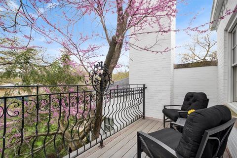 Tiny photo for 179 Pierce Road, Highland Park, IL 60035 (MLS # 12612418)