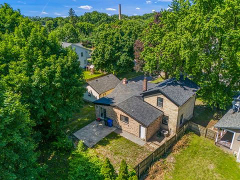 A home in Carpentersville