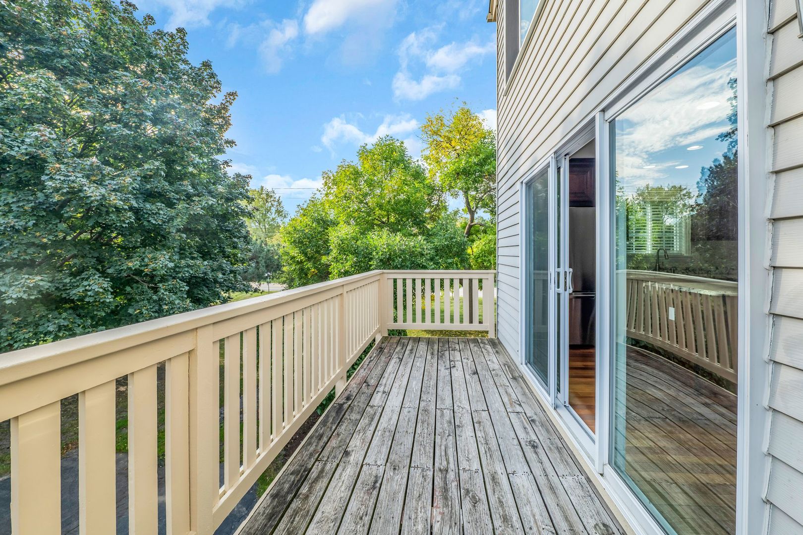 Grayslake, Illinois 60030, United States, 3 Bedrooms Bedrooms, ,3 BathroomsBathrooms,Residential,Active,222871