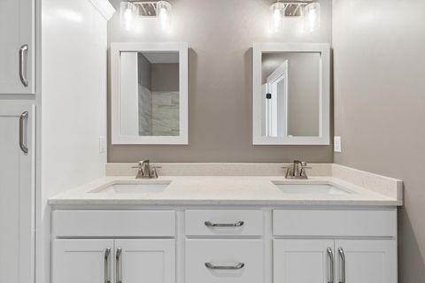 Tiny photo for 1531 Tyler Court, Camanche, IA 52730 (MLS # QC4270093)