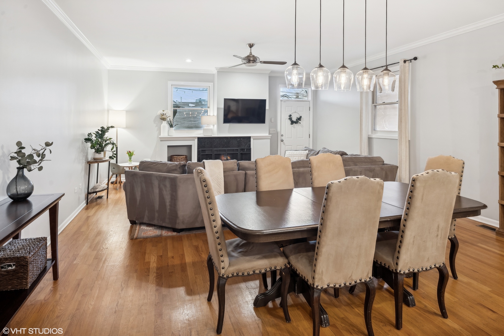 1536 N Bosworth Avenue 1N