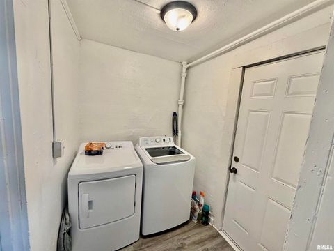 Tiny photo for 407 E 14TH Street, Davenport, IA 52803 (MLS # QC4269524)