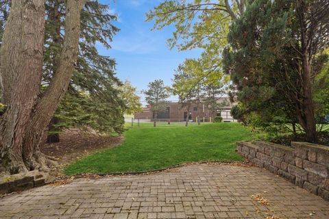 Tiny photo for 405 W Newport Road, Hoffman Estates, IL 60169 (MLS # 12508613)