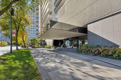 Tiny photo for 1212 N Lake Shore Drive #10CS, Chicago, IL 60610 (MLS # 12506270)