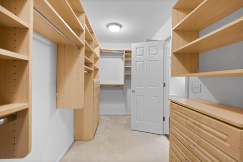 Tiny photo for 662 Waterbury Avenue, Gurnee, IL 60031 (MLS # 12507195)