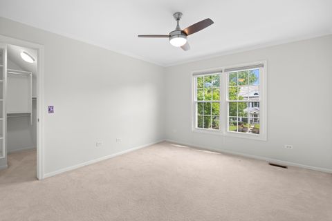 Tiny photo for 662 Waterbury Avenue, Gurnee, IL 60031 (MLS # 12507195)