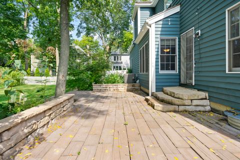 Tiny photo for 662 Waterbury Avenue, Gurnee, IL 60031 (MLS # 12507195)