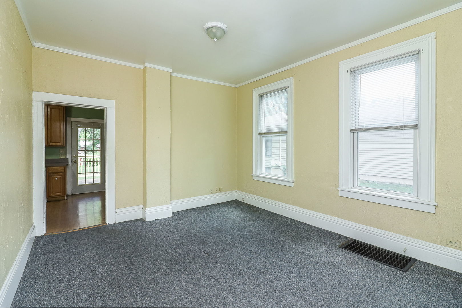 528 5th Street