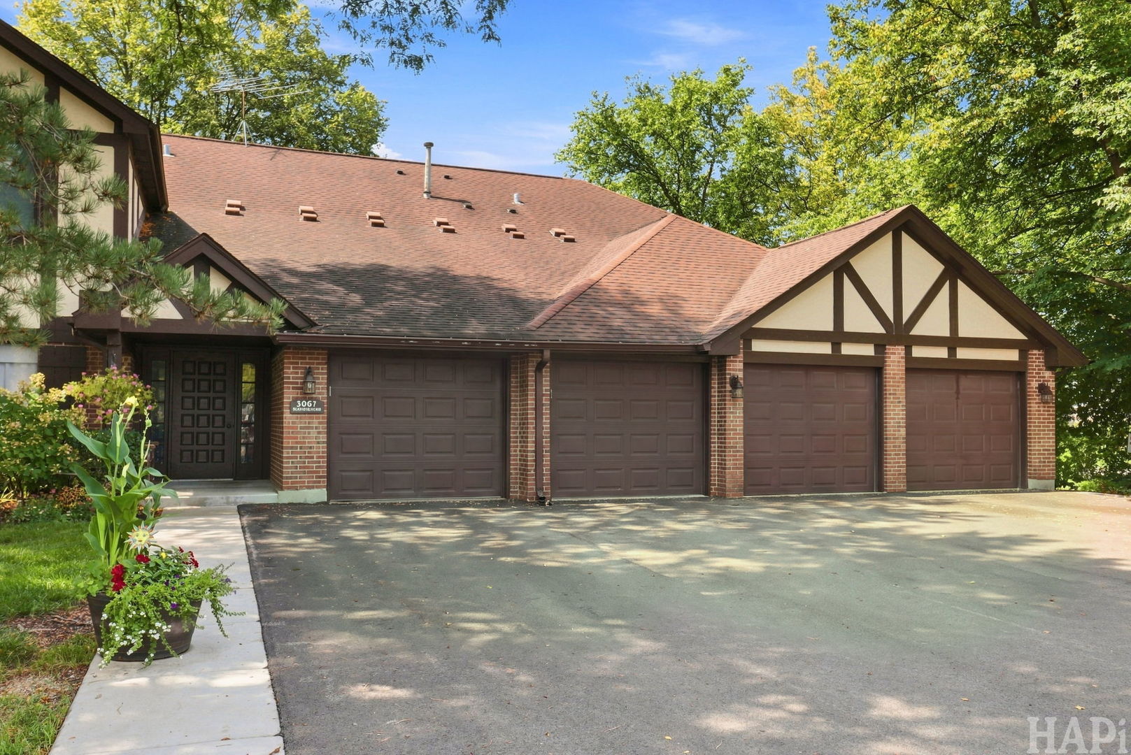 1082 Creekside Court 2B