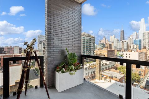 Tiny photo for 400 W HURON Street #801, Chicago, IL 60654 (MLS # 12468973)