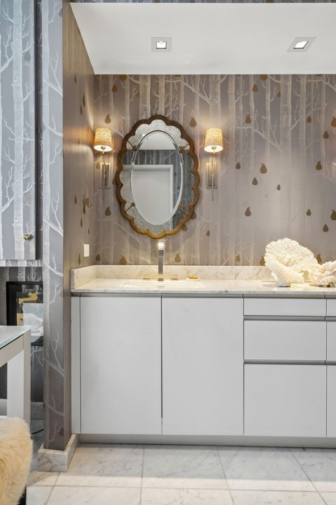 Tiny photo for 400 W HURON Street #801, Chicago, IL 60654 (MLS # 12468973)