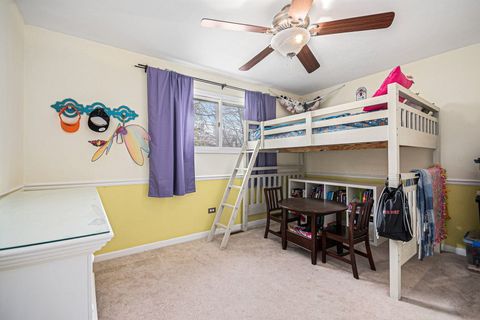 Tiny photo for 97 N Kenilworth Avenue, Glen Ellyn, IL 60137 (MLS # 12588720)