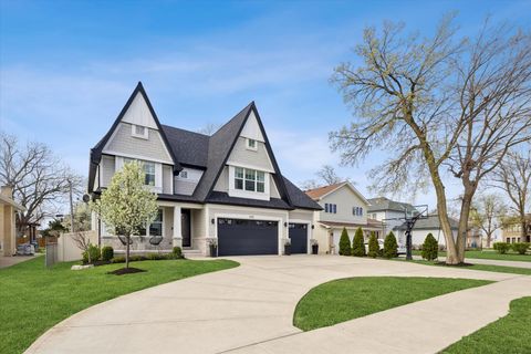 Tiny photo for 650 N West Avenue, Elmhurst, IL 60126 (MLS # 12619866)