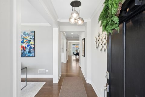 Tiny photo for 650 N West Avenue, Elmhurst, IL 60126 (MLS # 12619866)