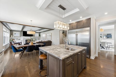 Tiny photo for 650 N West Avenue, Elmhurst, IL 60126 (MLS # 12619866)