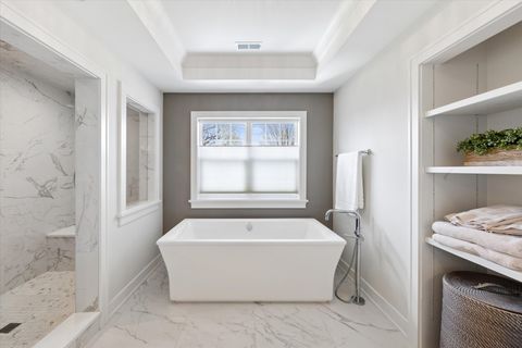 Tiny photo for 650 N West Avenue, Elmhurst, IL 60126 (MLS # 12619866)