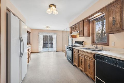 Tiny photo for 320 Garfield Avenue, New Lenox, IL 60451 (MLS # 12536915)