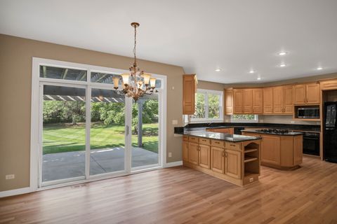 Tiny photo for 37W004 Ridgewood Drive, St. Charles, IL 60175 (MLS # 12464341)