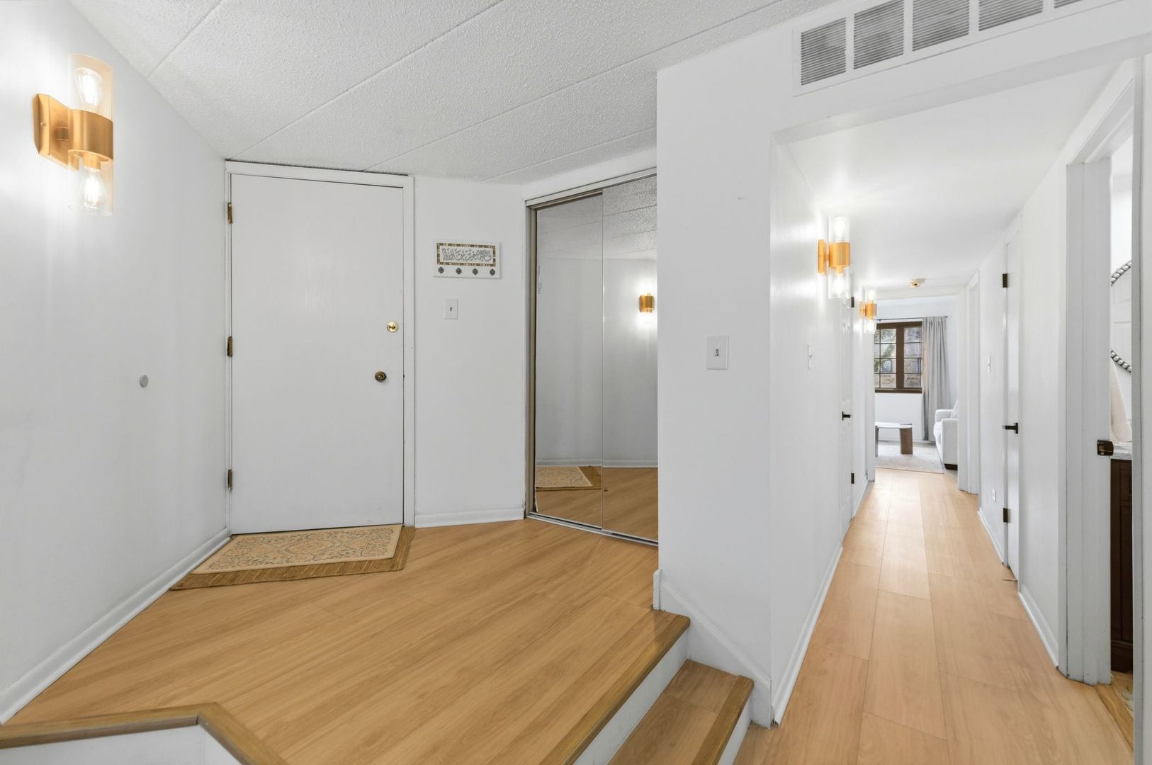 13158 S Oak Hills Parkway 1A